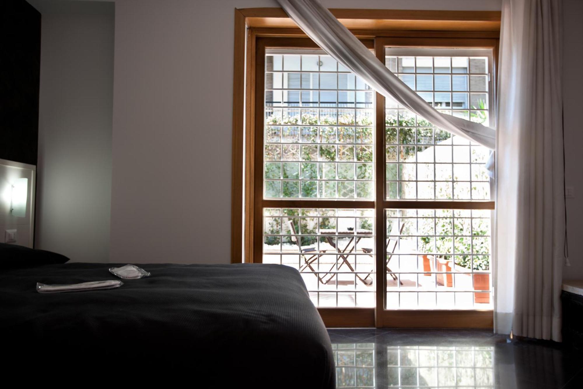 Heart Of Rome Rooms Экстерьер фото