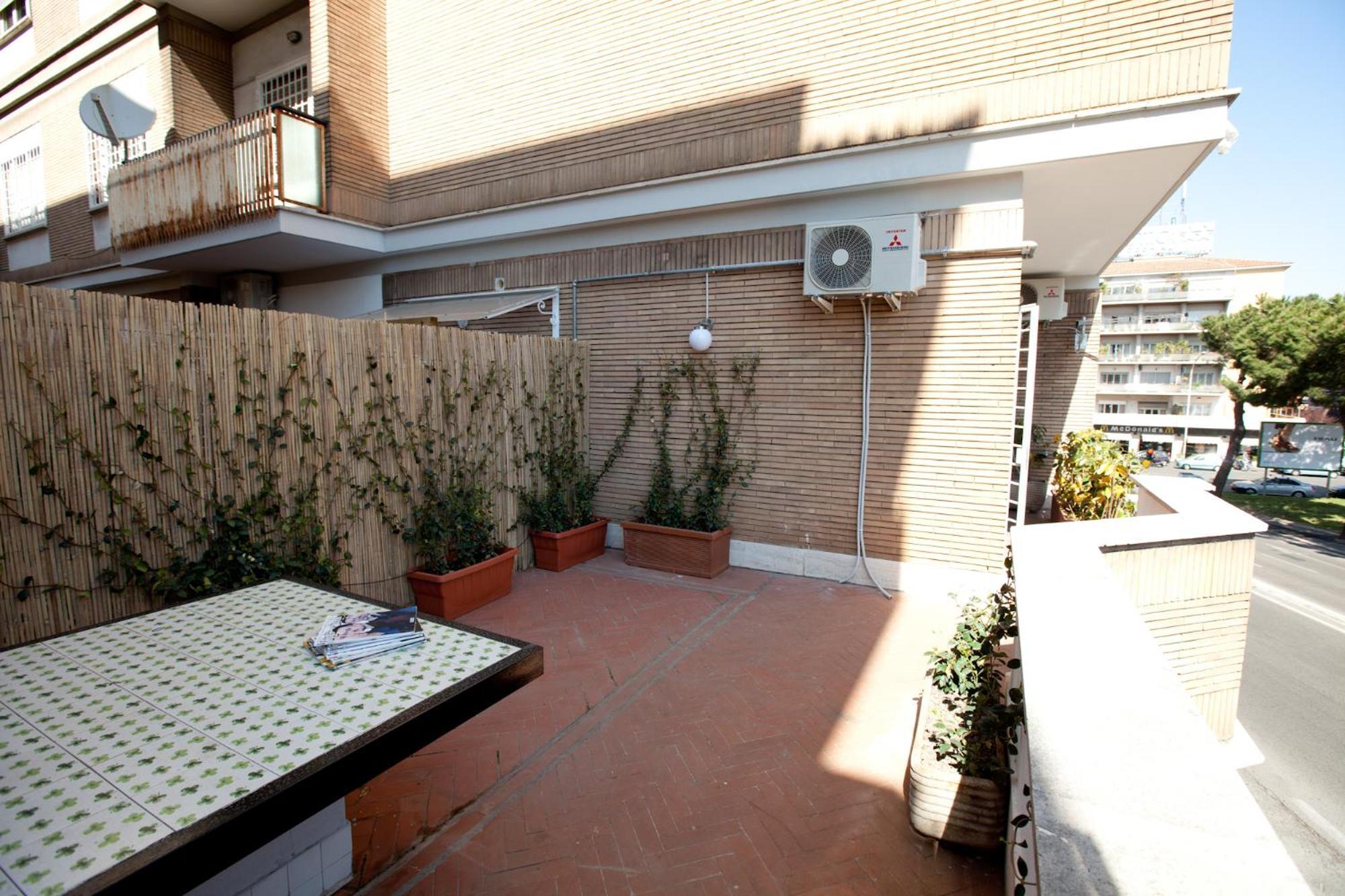 Heart Of Rome Rooms Экстерьер фото