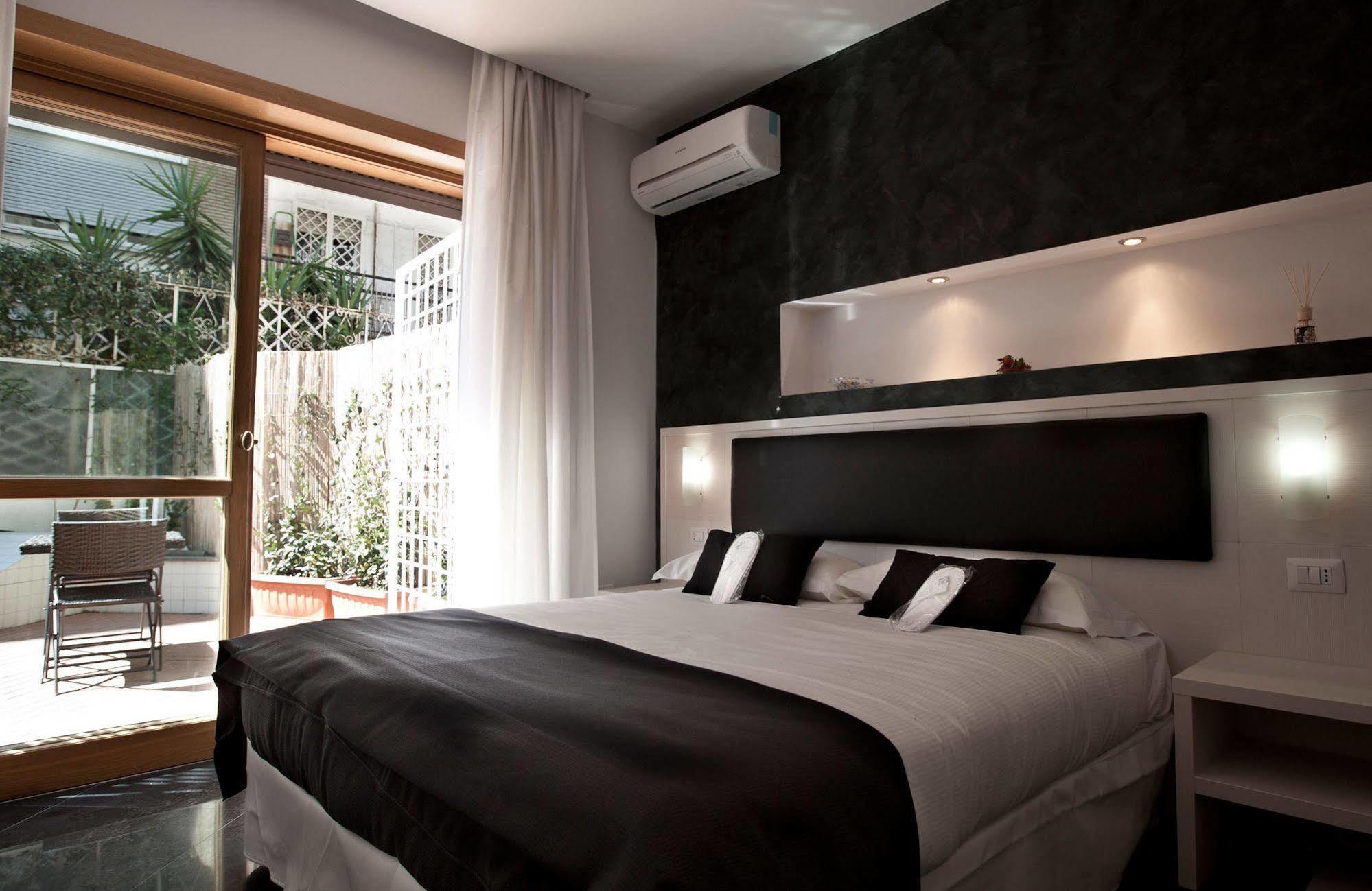 Heart Of Rome Rooms Экстерьер фото