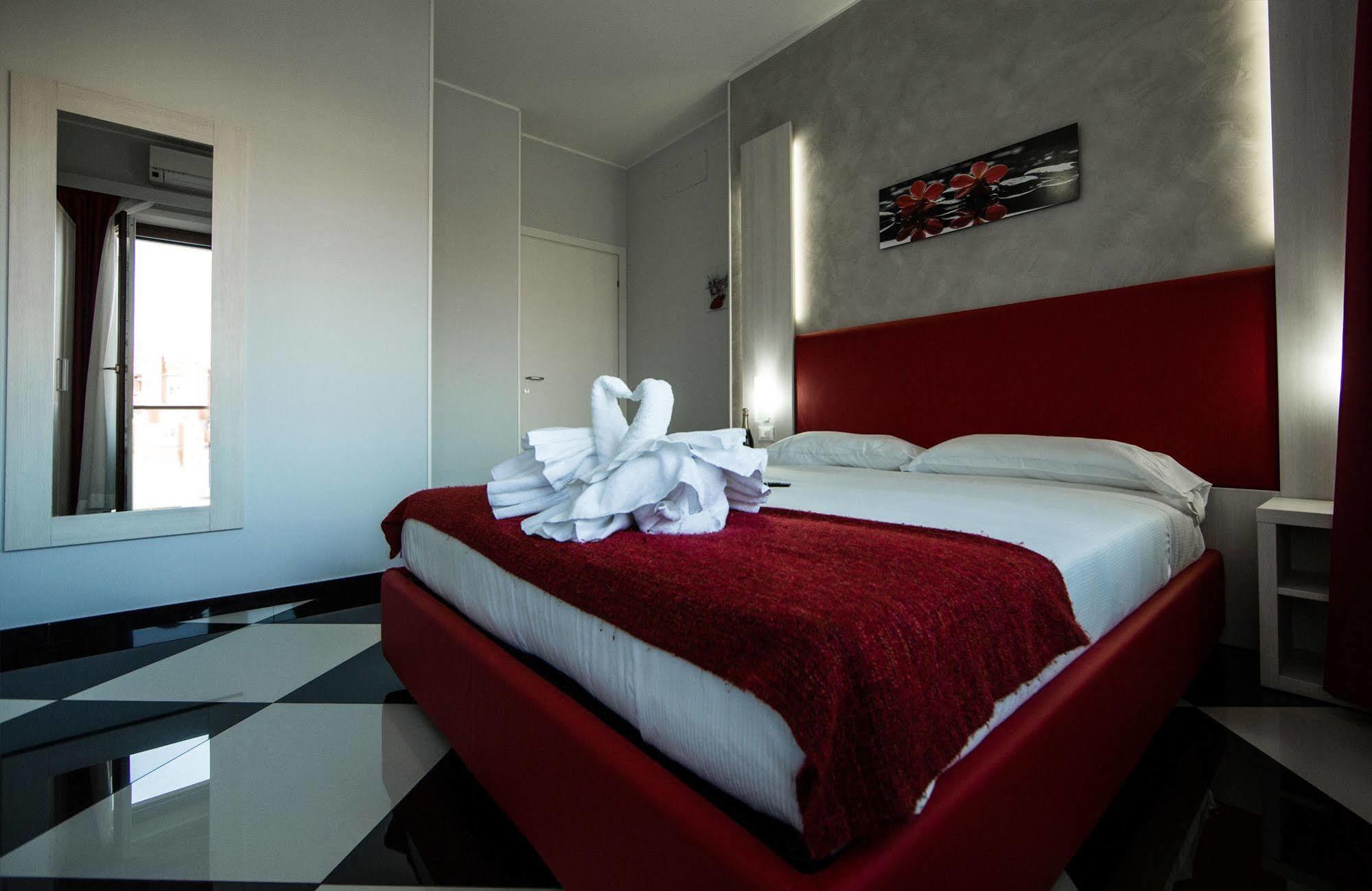Heart Of Rome Rooms Экстерьер фото